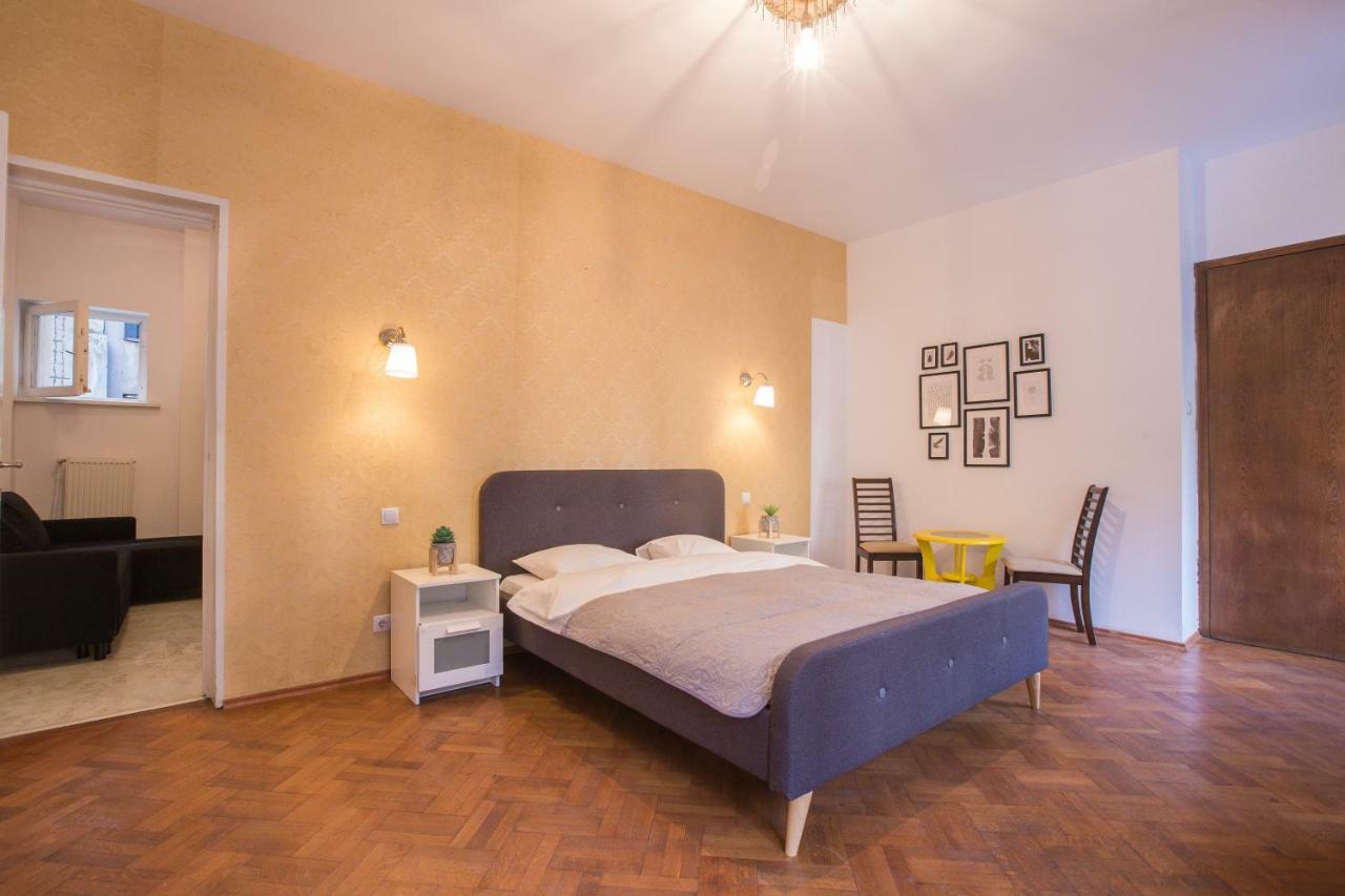 בוקרשט Color Apartments Nicolae Tonitza St מראה חיצוני תמונה