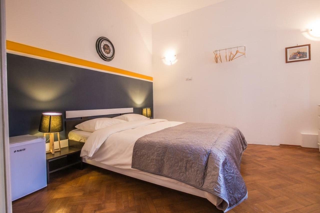 בוקרשט Color Apartments Nicolae Tonitza St מראה חיצוני תמונה