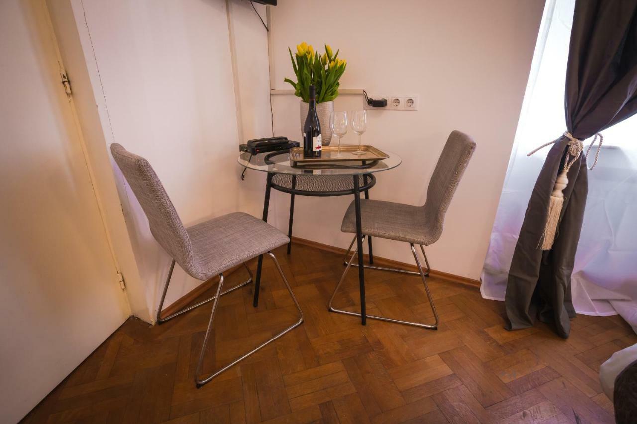 בוקרשט Color Apartments Nicolae Tonitza St מראה חיצוני תמונה