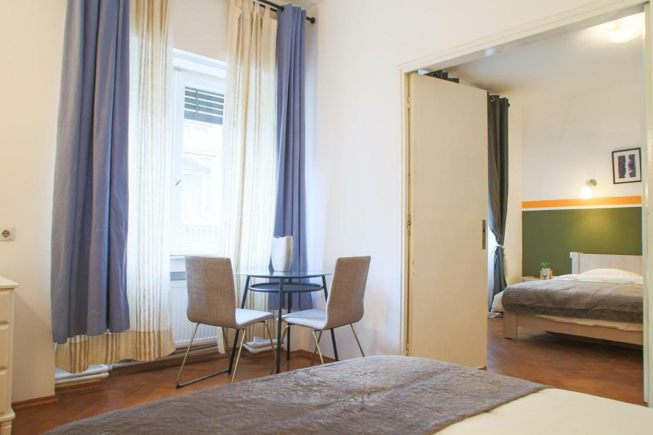 בוקרשט Color Apartments Nicolae Tonitza St מראה חיצוני תמונה