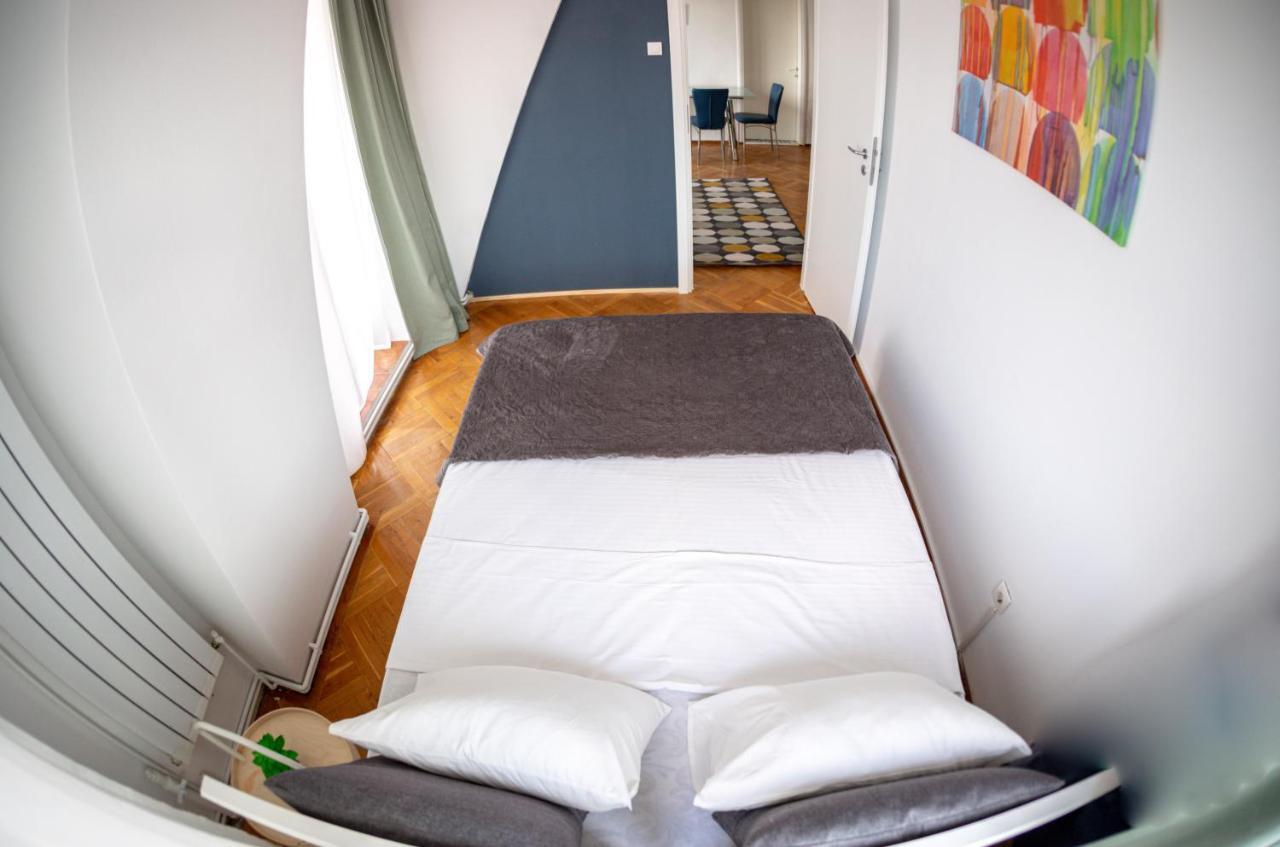 בוקרשט Color Apartments Nicolae Tonitza St מראה חיצוני תמונה